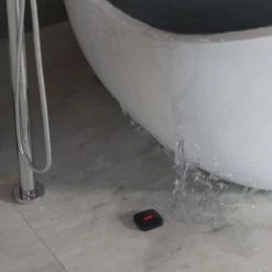 Ajax Systems LeaksProtect - Waterlekkage Detector LeaksProtect-B -Huis Beveiliging ajax systems leaksprotect waterlekkage detector 4180140 sfeer 2