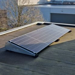 Glampère FlatFix Fusion - Plug And Play Zonnepaneel 9501157314657 -Huis Beveiliging glampere flatfix fusion plug and play zonnepaneel 4179899 sfeer 2